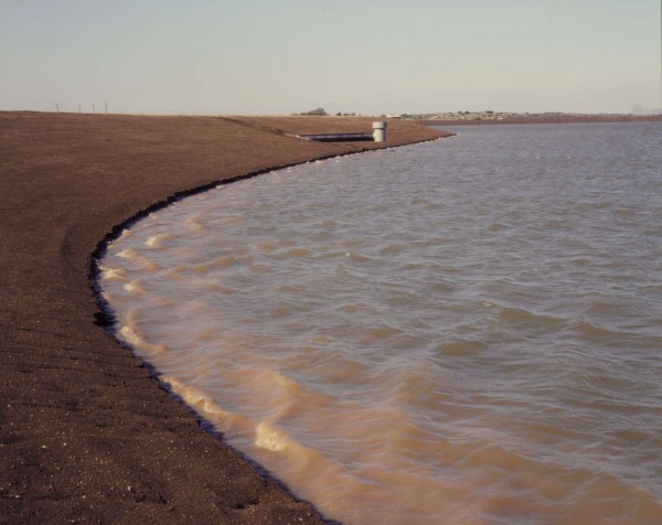 מתוך סדרת מאגרי המים, 2004
