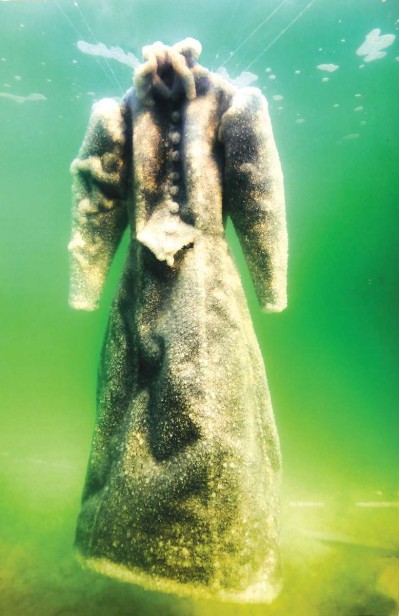 שמלת כלה במלח 6, 2014